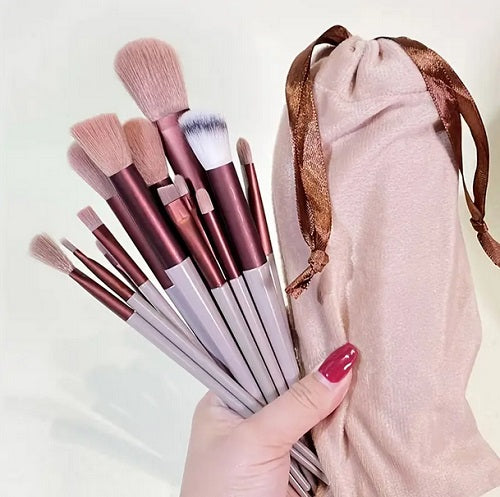 13 Piece Travel Brush Set